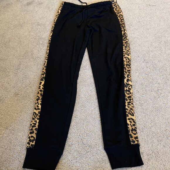 2 Piece Animal Print Loungewear Jogger and Hoodie Set Size XS Black Comfy - Picture 8 of 11
